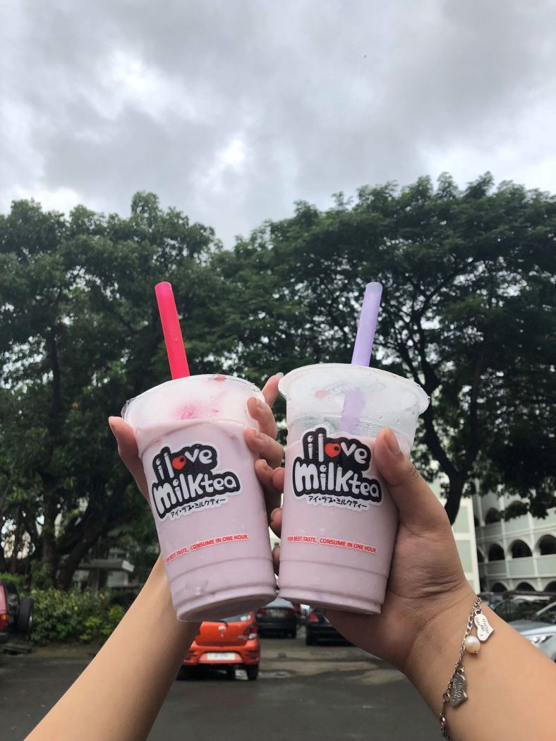 42146052_245364116125799_4817959137147092992_n